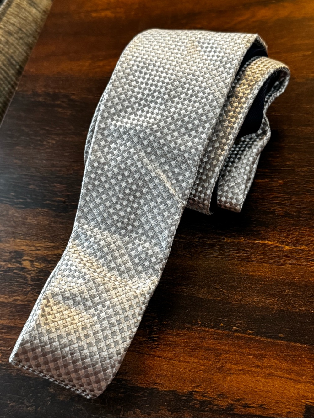 Tommy Hilfiger Silver Gray Woven Micro-Check Tie 100% Silk